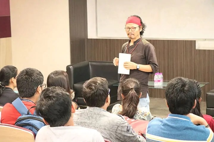 guest-lectures-activist-poet1